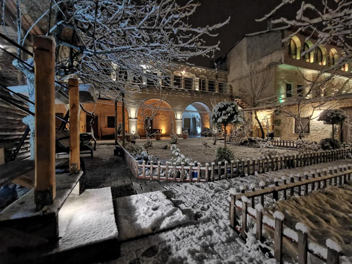 Falcon Cave Suites Göreme Eksteriør billede