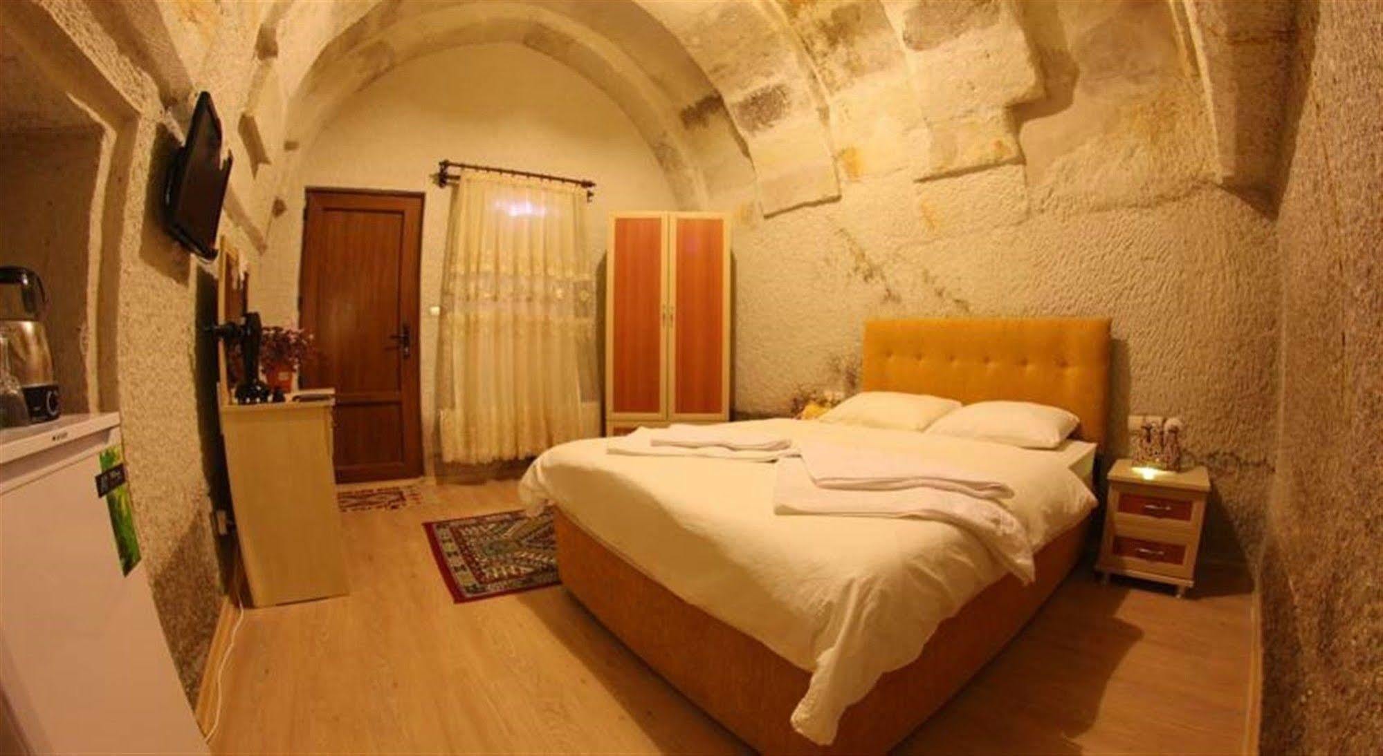 Falcon Cave Suites Göreme Eksteriør billede